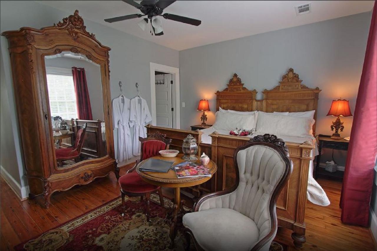 Bama Bed And Breakfast - Chimes Suite Tuscaloosa Esterno foto