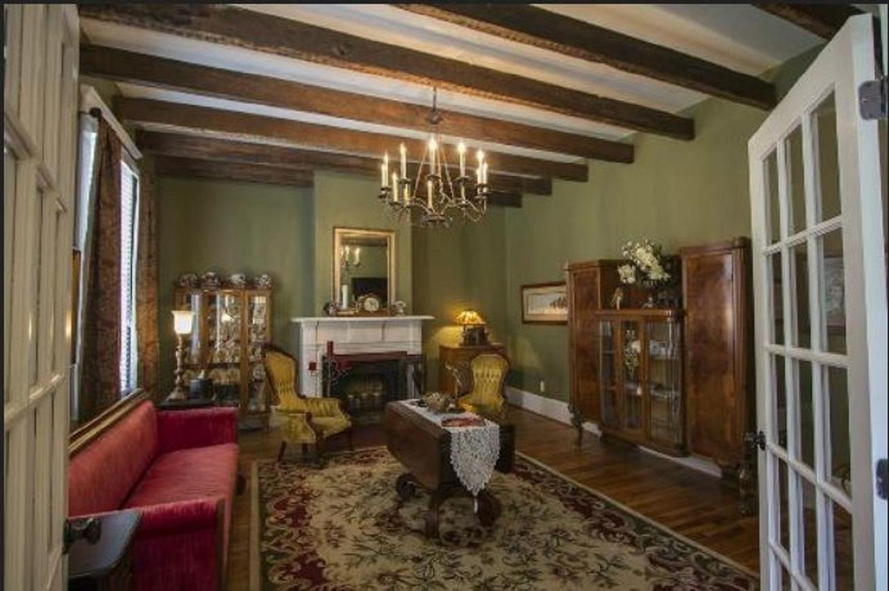Bama Bed And Breakfast - Chimes Suite Tuscaloosa Esterno foto