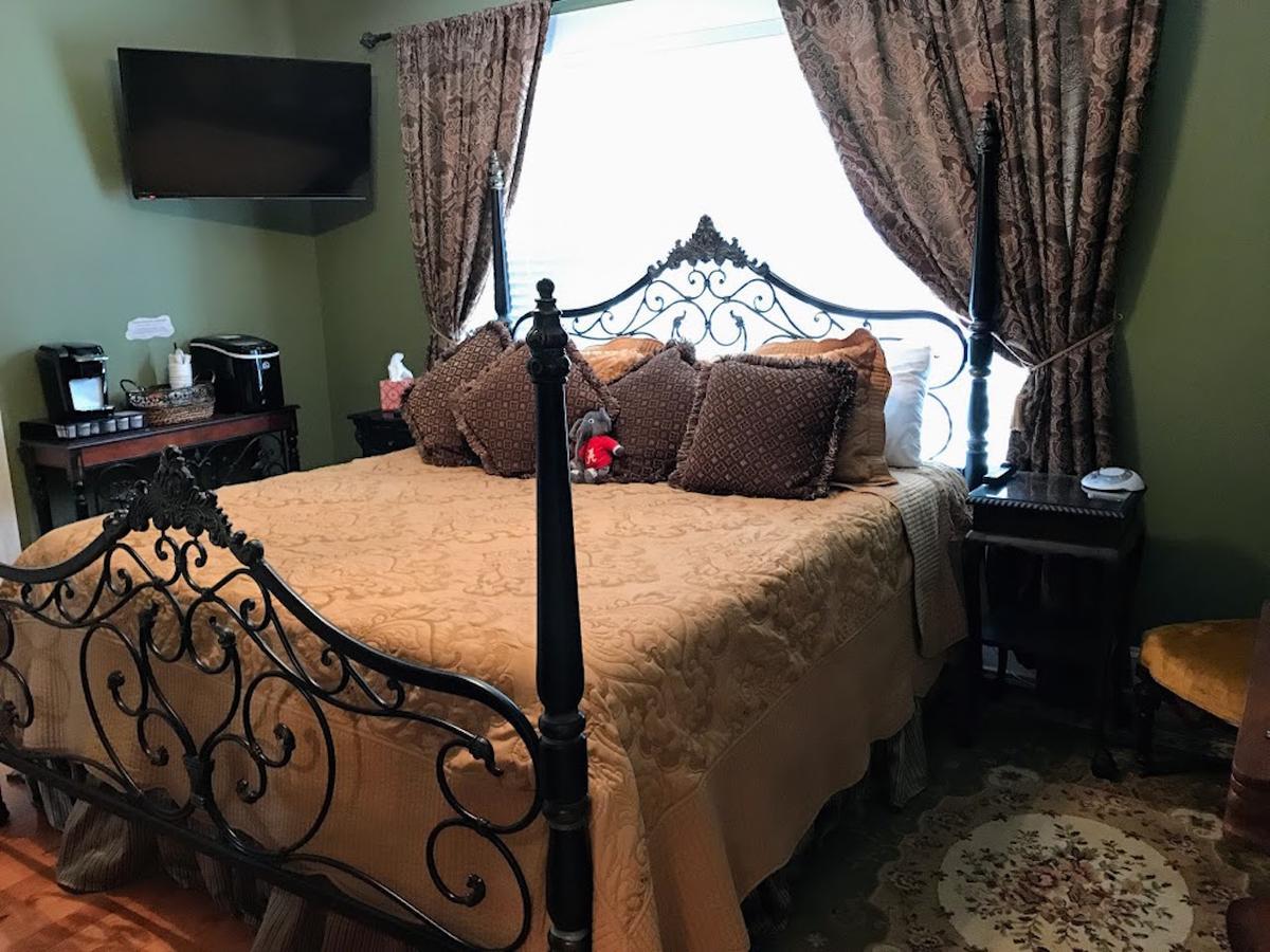 Bama Bed And Breakfast - Chimes Suite Tuscaloosa Esterno foto